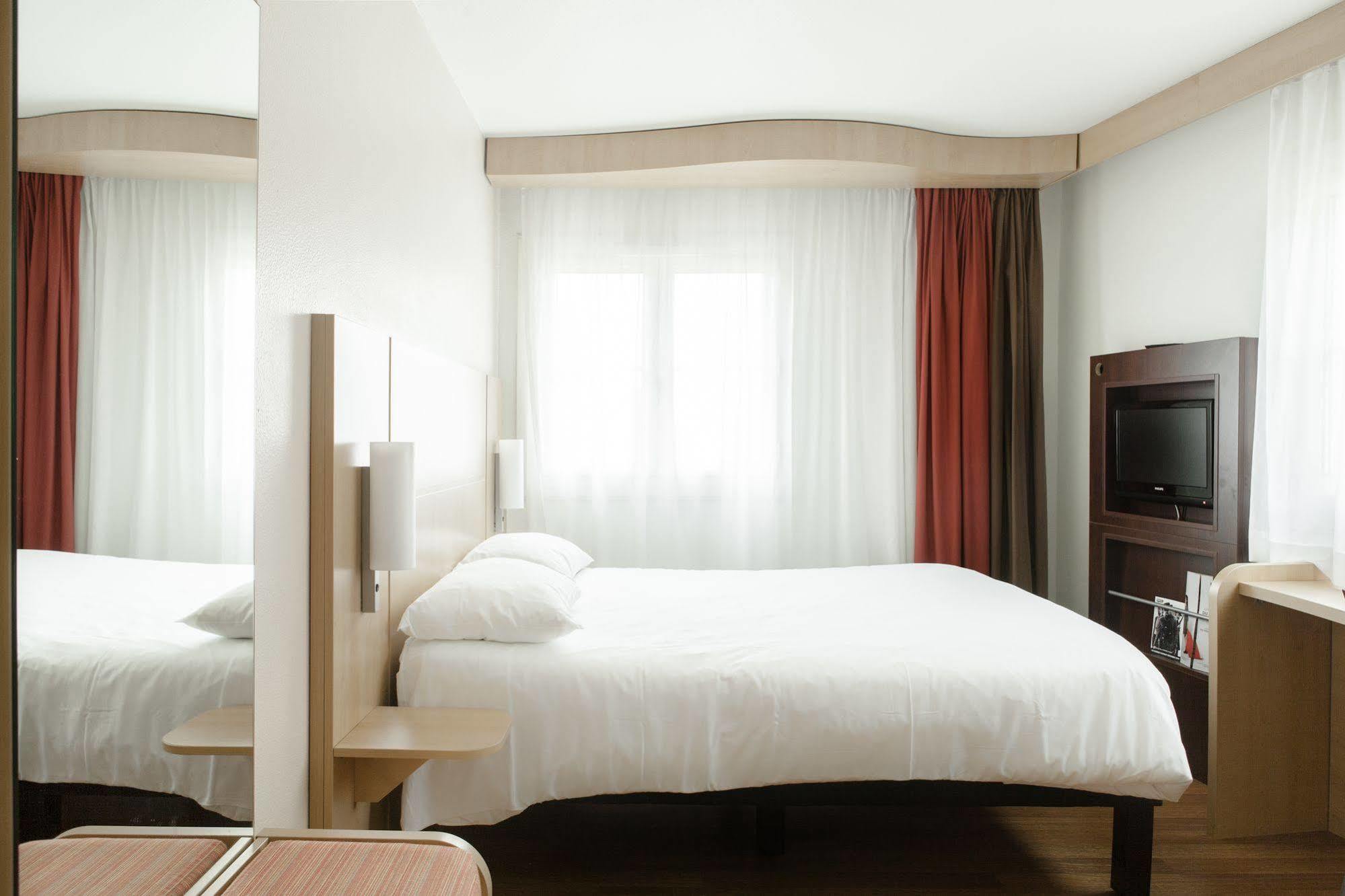 Ibis Lille Centre Grand Place Exterior photo
